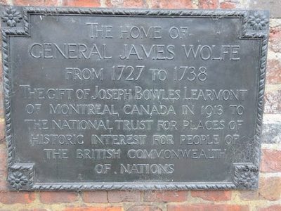 Plaque outside Quebec House