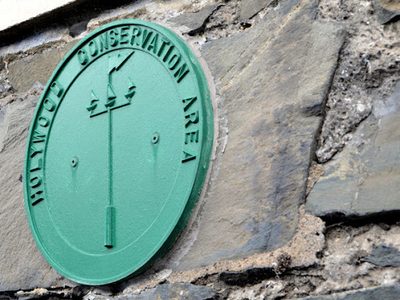 Conservation Area plaque, Holywood