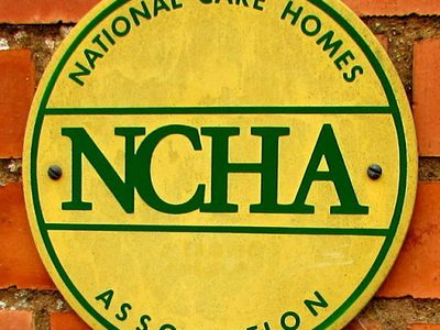 National Care Homes Association plaque, Culver Street, Newent