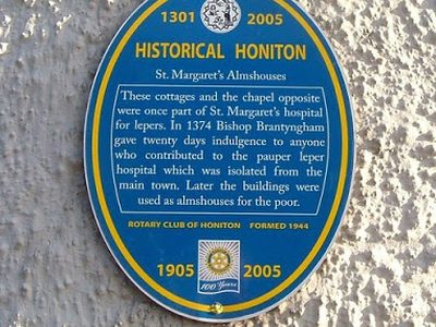 Plaque, St Margaret's Almshouses, Honiton