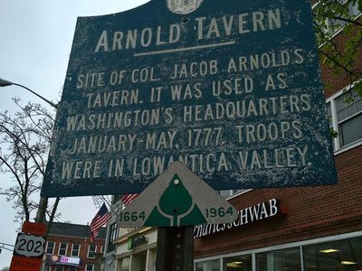 Arnold Tavern