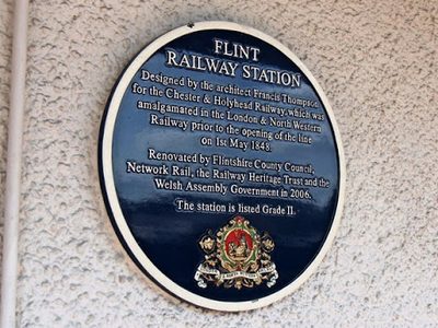 Plaque, Flint railway station
