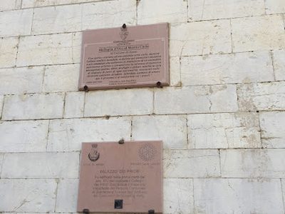 Palazzo Dei Priori