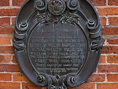 War memorial plaque, Gray's Inn