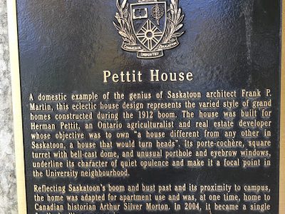 Pettit House, Saskatoon