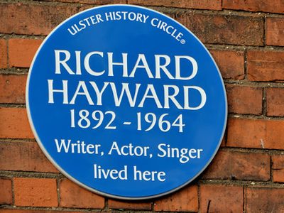 Richard Hayward plaque, Belfast
