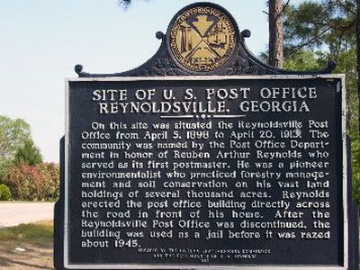Site of U.S. Post Office Reynoldsville, Georgia (Side 1)