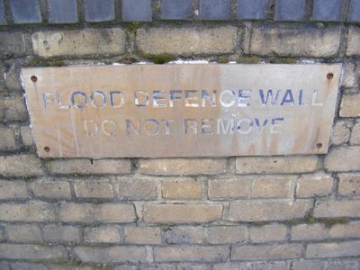 Plaque on the Flood Defence Wall