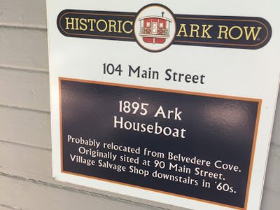 1895 Ark Houseboat