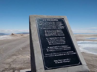 Tourist Buses Crash Memorial, Salar de Uyuni