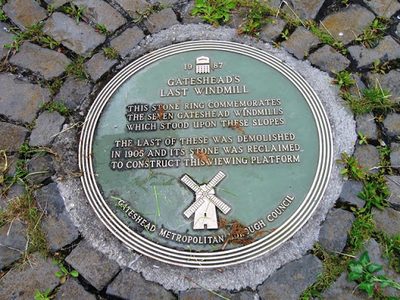 Gateshead's last windmill, plaque
