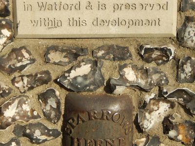 Sparrows Herne Trust marker, by Bushey Arches