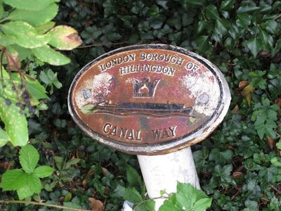 Canal Way plaque - London Borough of Hillingdon