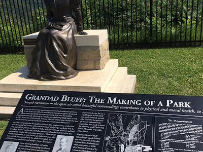 Grandad Bluff