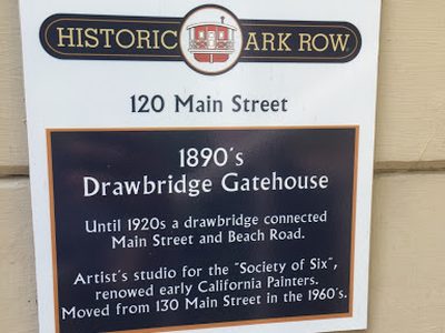 1890's Drawbridge Gatehouse