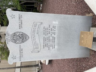 William Elliott, William H. Katzenstein, Robert V. Cummins
