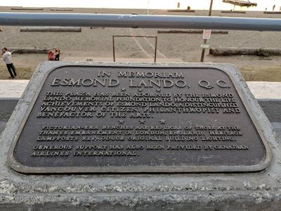 In Memoriam Esmond Lando, Q. C.
