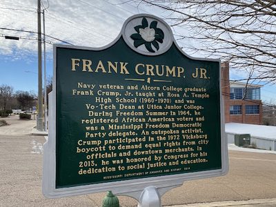 Frank Crump, Jr.