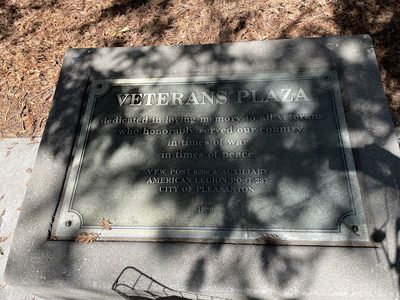 Pleasanton Veterans Plaza