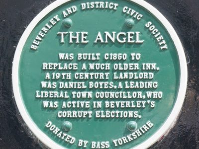Plaque at The Angel on Butcher Row, Beverley