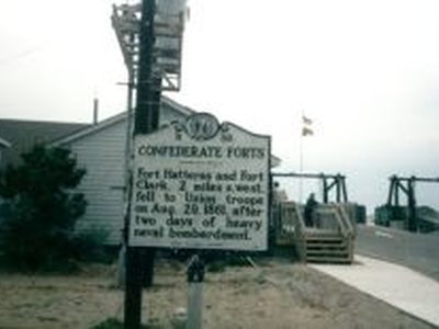 CONFEDERATE FORTS