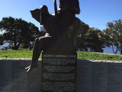 Children's Memorial Statue