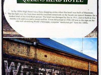 Queens Head Hotel