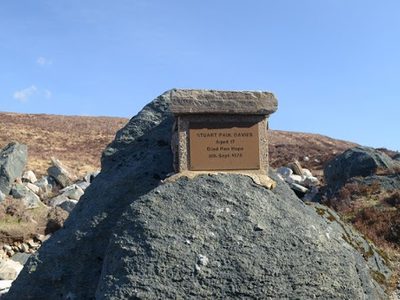 Memorial to Stuart Paul Davies