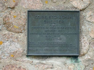 Plaque on the Hutchison Memorial Hut