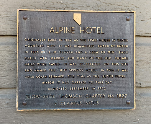 Alpine Hotel