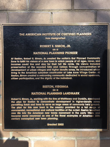 Robert E. Simon Jr.