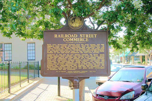 Railroad Street Commerce