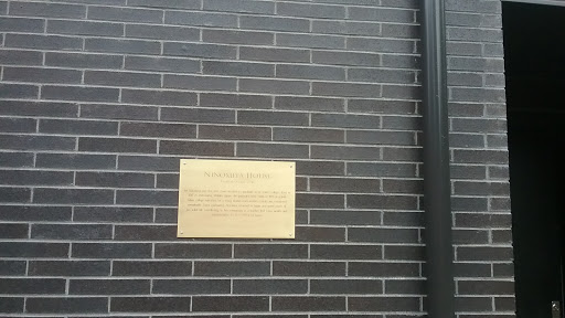 Ninomiya House