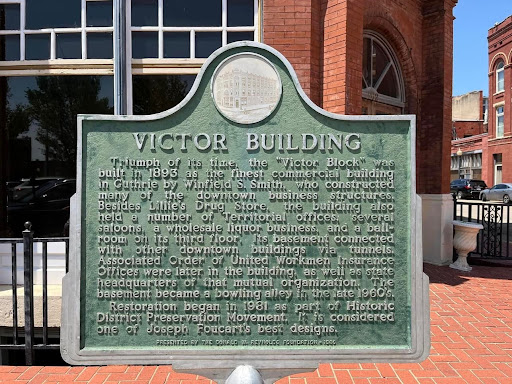 Victor Building