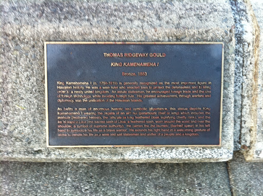 King Kamehameha statue marker