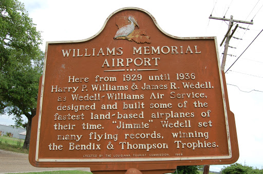 Williams Memorial Airport