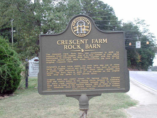 Crescent Farm Rock Barn