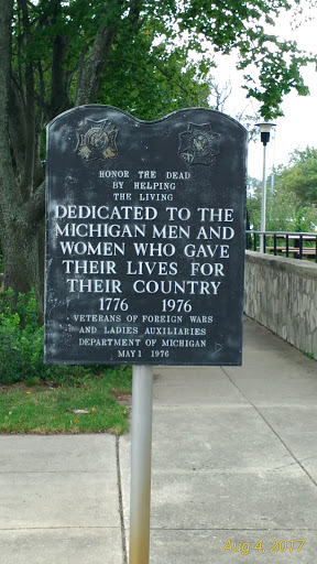 VFW Bicentennial Veterans' Memorial