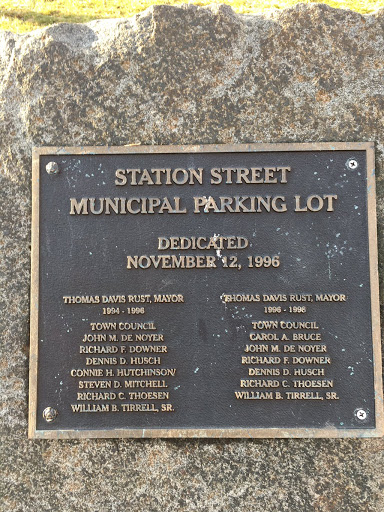 Station Street Municipal Parking Lot