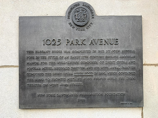 1025 Park Avenue