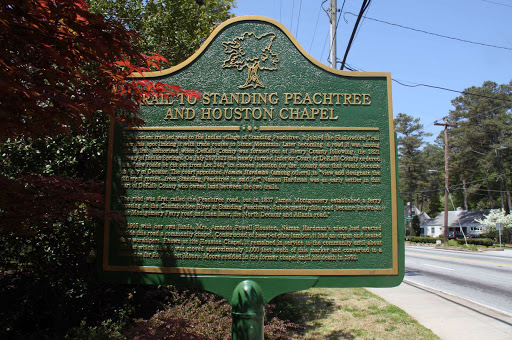 Trail to Standing Peachtree and Houston Chapel