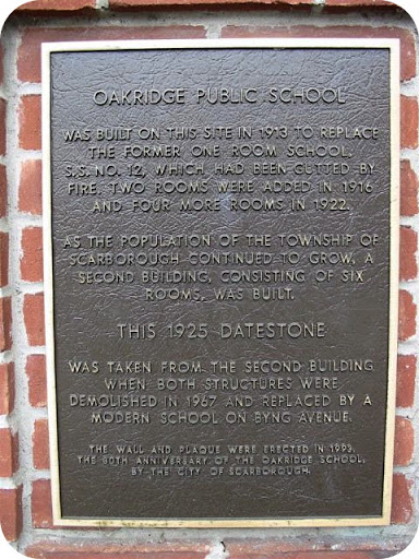 Oakridge Public School