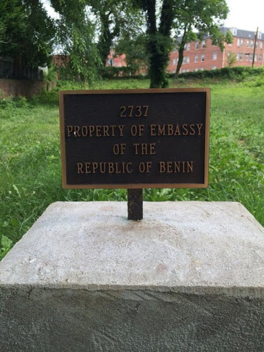 2737 Property of the Embassy of the Republic of Benin