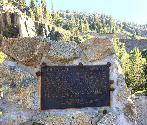 China Wall of the Sierra
