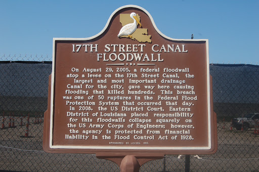 17th Street Canal Floodwall