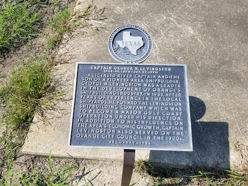 Captain George M. Levingston   (Feb. 25, 1874 - Oct. 27, 1971)