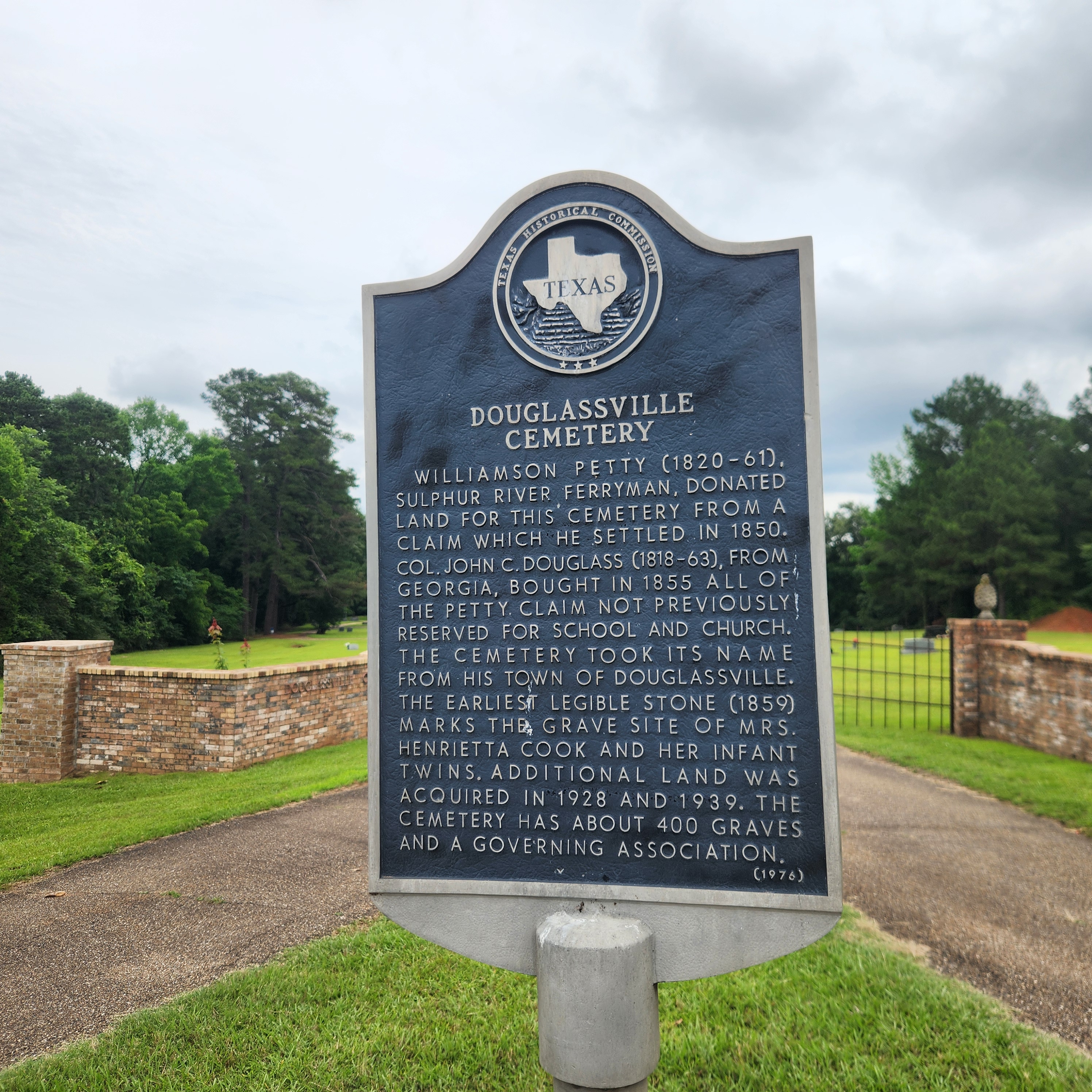 Douglassville Cemetery