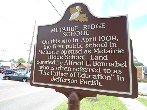 Metairie Ridge School