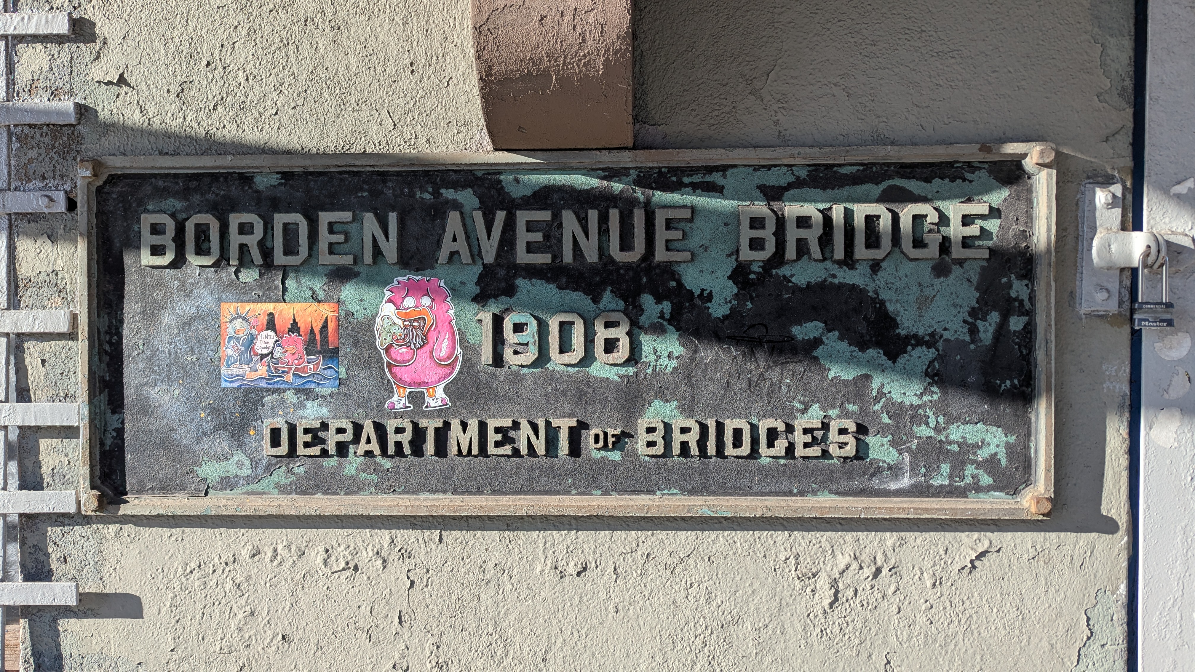 Borden Avenue Bridge