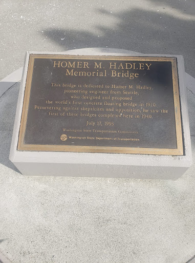 Homer M. Hadley Memorial Bridge